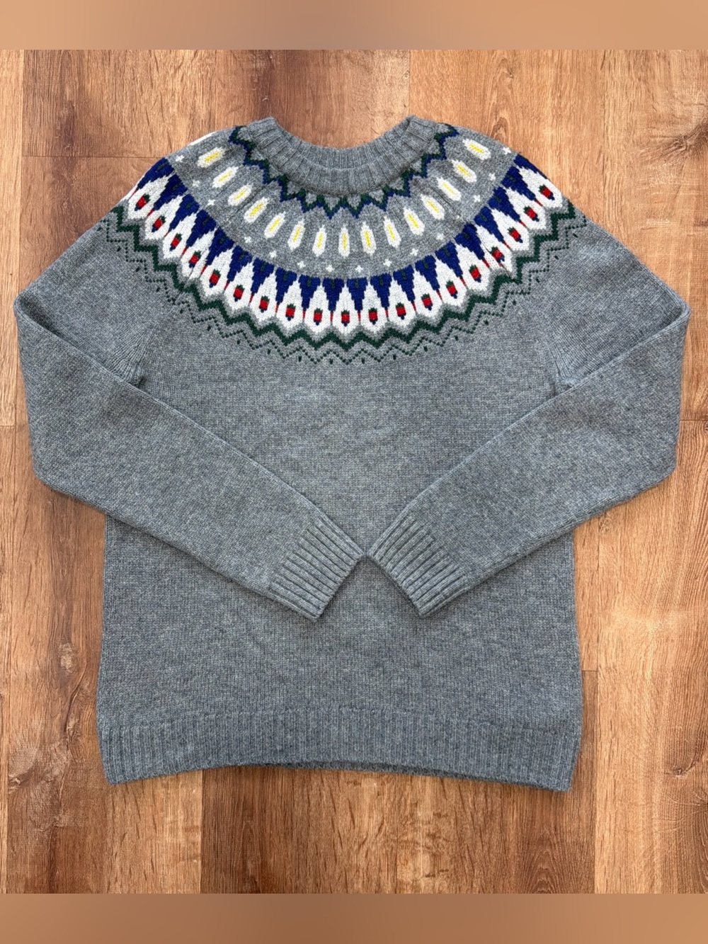 Boden Fair Isle Crewneck Sweater Mens M Wool Blend Gray Jumper Tight Knit Winter